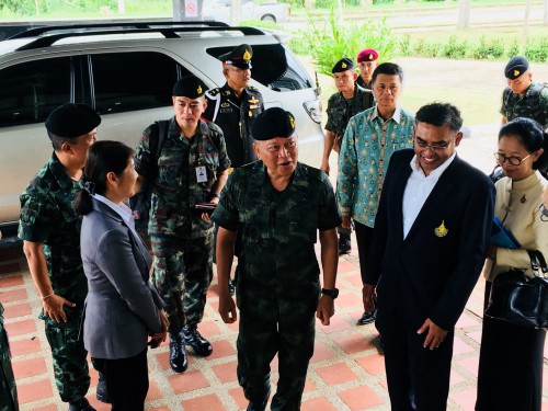 4D84E0F8-76D8-4C1F-A66D-7E8BD97D374F