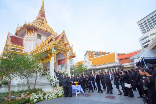 พระราชทานเพลิงศพคุณไพโรจน์011