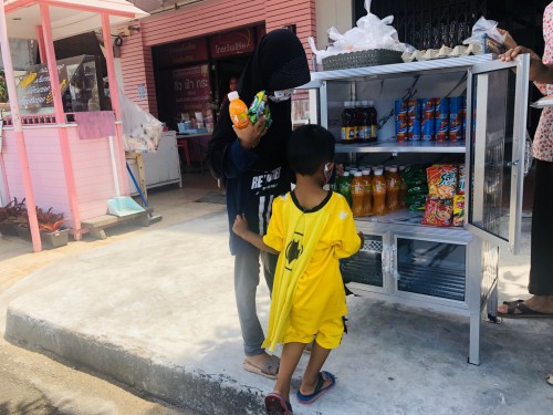 1CEEE322-8642-4DFD-AC18-322DE4530C5E