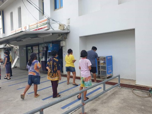 6403D432-607F-4D35-AE1E-227D28464876